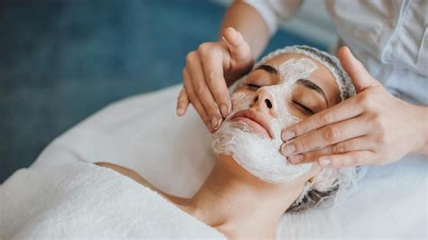 Facials .